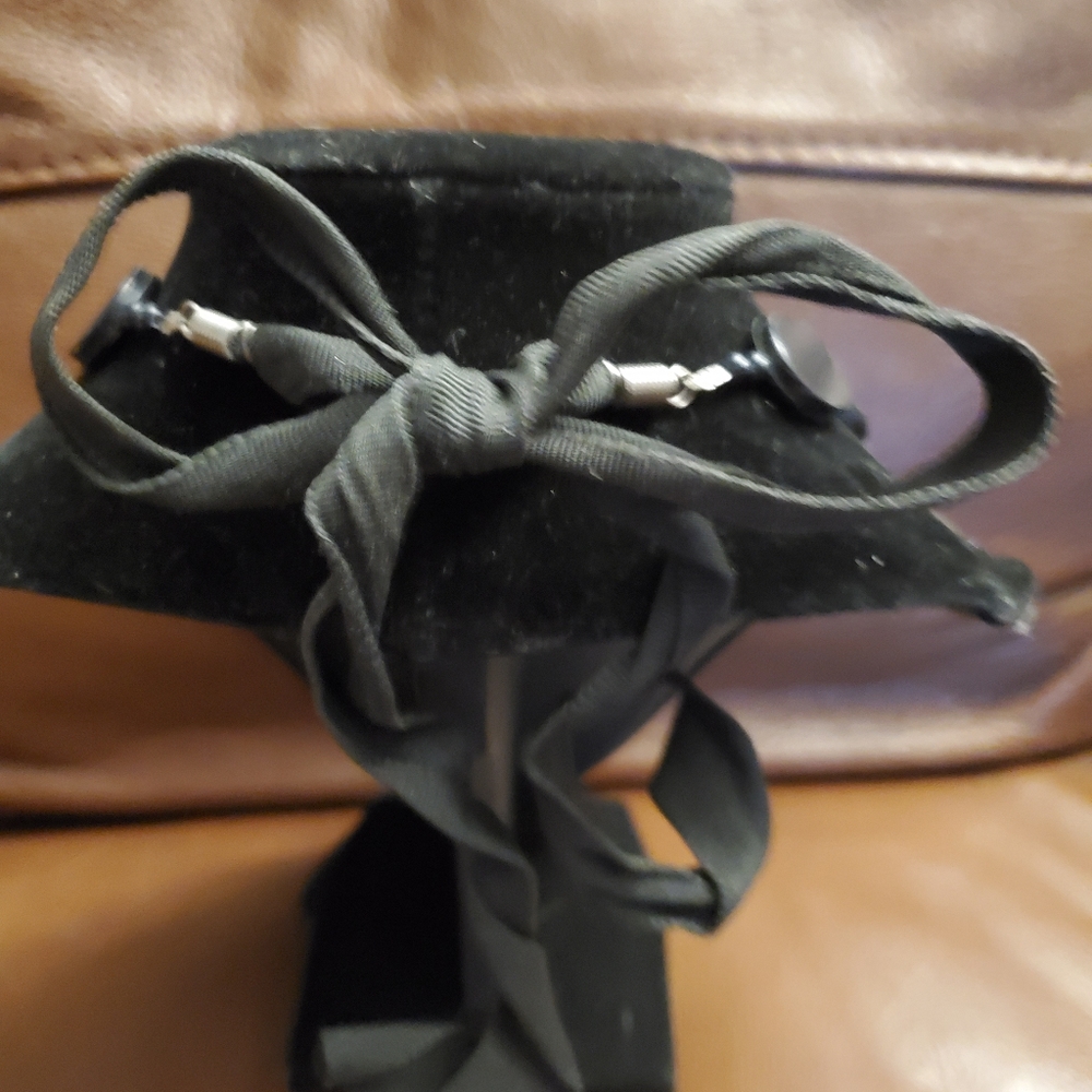 Necklace - Picture 3 of 4